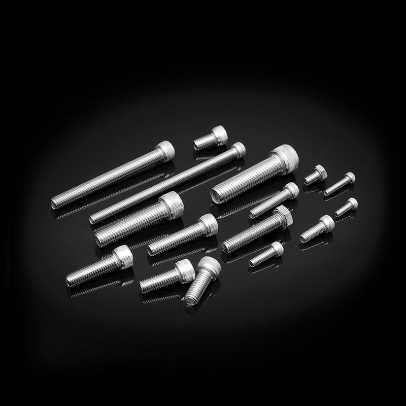 Skrutky s vnútorným šesťhranom DIN 912 z nehrdzavejúcej ocele