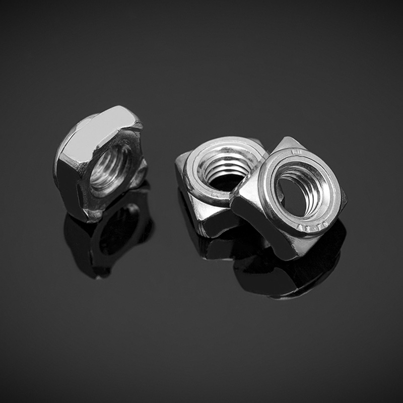 DIN 928 štvorcové zváracie matice z nehrdzavejúcej ocele